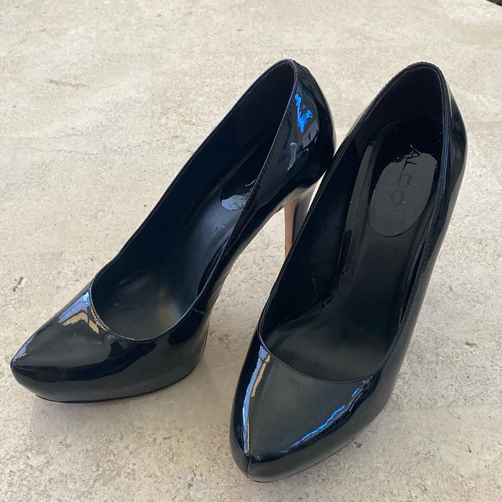 Aldo Glossy Black Heels